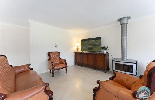 Wyong Creek Casa | Aircabin - Wyong Creek - Cozy Country Home