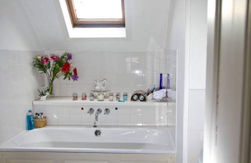 Strathyre Cama Y Desayuno | Airlie House Self-Catering