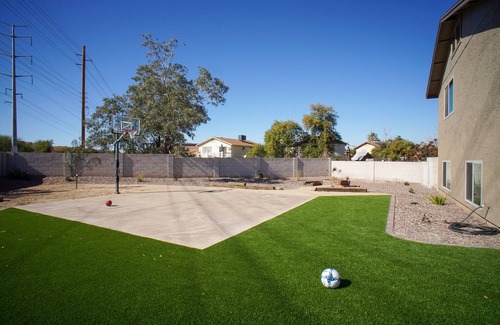 South Mountain Casa | Airport,Downtown,food,shopping,mountain views,WiFi