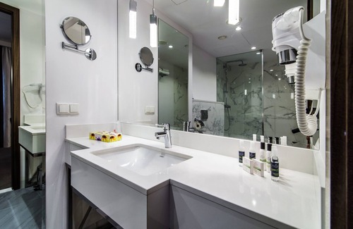 Okecie Hotel | Airport Hotel Okecie