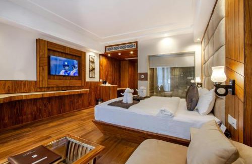 Vasant Kunj Casa | Airport Hotel Roomsity Pride
