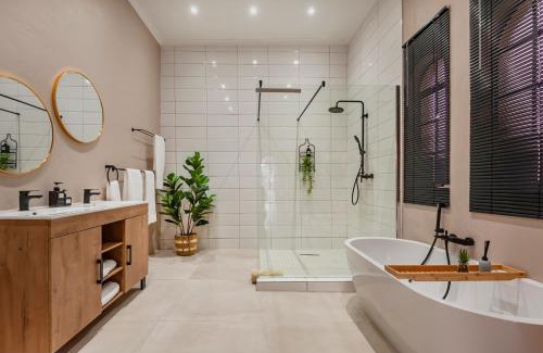 Kempton Park Casa | Airport Tower Lodge