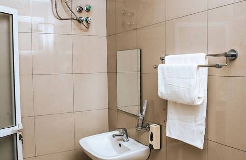 Dar es Salaam Hotel | Airport Transit Lodges
