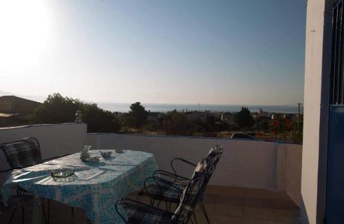 Spata-Artemida Apartamento | Airport View House