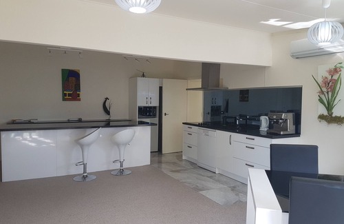 Solway Apartamento | "Airside" es un apartamento bien equipado, ubicado en Hood Aerodrome Masterton