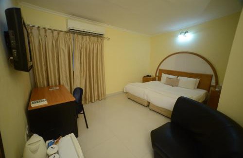 Greenhill Hotel | Airside Hotel