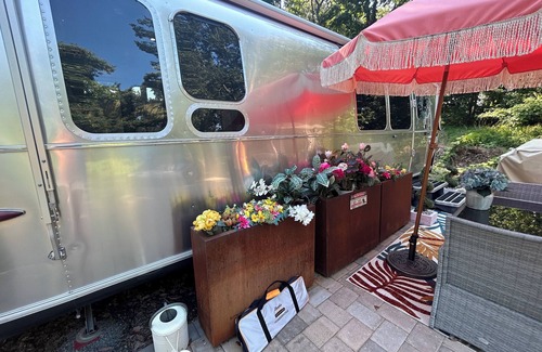 Orrtanna Casa | Airstream in Wine Country Hot Tub Extra Cost