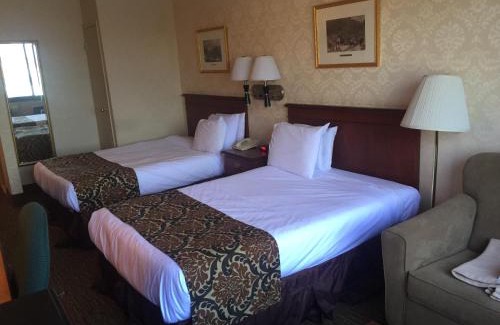 Queens Hotel | Airway Inn