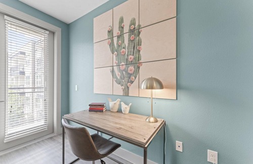 Montopolis Apartamento | Airy 1BR King Suite Close to Downtown w Fast Wifi
