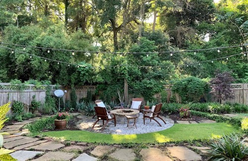 Fairhope Cabaña | Airy & Artsy A Beautiful Stay