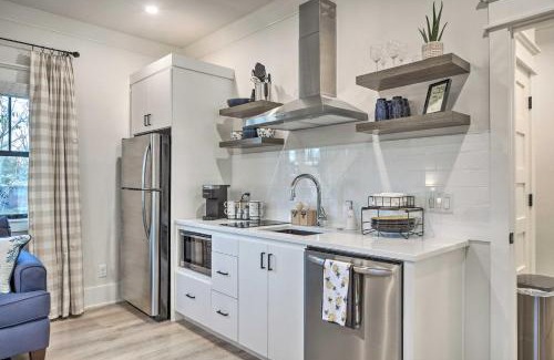 Downtown Apartamento | Airy Bentonville Studio Less Than 1 Mile to City Square!