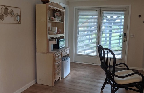 McMurray Casa | Airy Guest Suite in quiet neighborhood