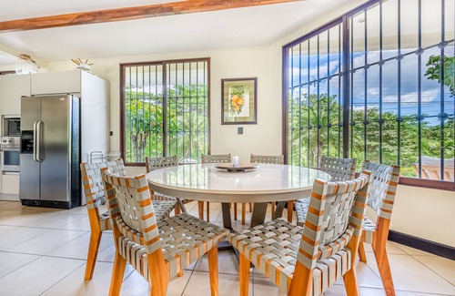 Coco Casa | Airy oasis with a grand outdoor space, private pool, & shared tennis court