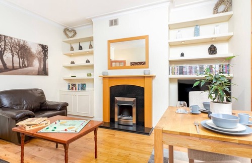 Askew Apartamento | Airy Shepherds Bush Apartment - AJR