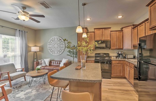 Tallahassee Condominio | Airy Tallahassee Condo ~ 5 Mi to Downtown!