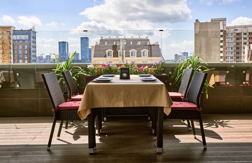 Nur-Sultan Apartamento | Aisha Bibi Hotel & Spa