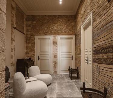 Old Town Hotel | Aisha Hotel