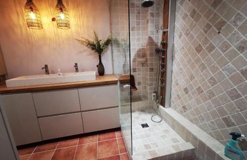 Est Apartamento | Aix centre, 2 room apartment garden, parking
