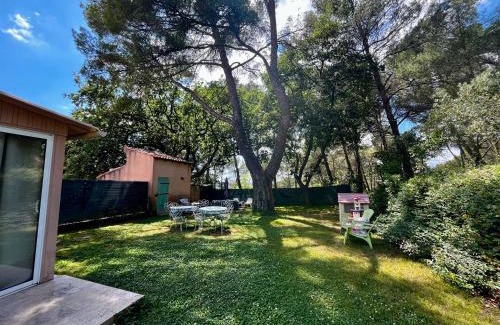 Est Apartamento | Aix-en-Provence, Maison provençale au calme de la campagne avec Jacuzzi