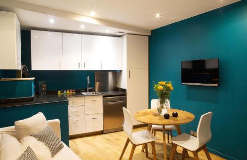 Lourmarin Apartamento | AJOUCADOU le nid