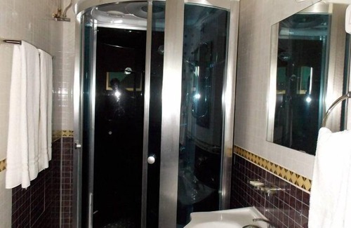 Gudu Hotel | Ajuji Greenwich Hotel