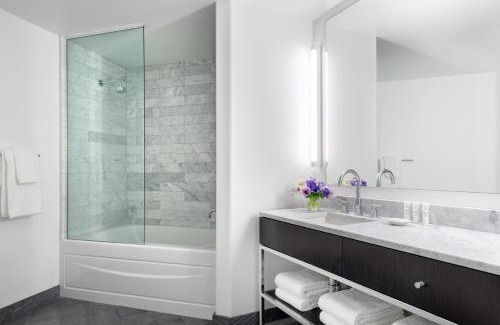 Beverly Hills Apartamento | AKA Beverly Hills