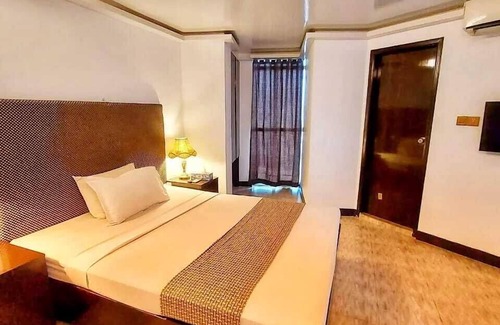 Uttara Hotel | Akbar's Hotel
