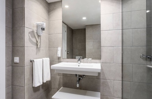Playa del Inglés Hotel | Akeah Broncemar