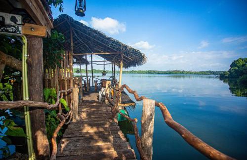 Dodanduwa Cama Y Desayuno | Aki Luna Lagoon Resort Hikkaduwa
