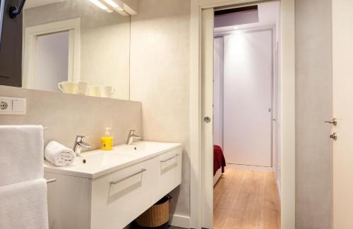 Esquerra de l'Eixample Apartamento | Akira Flats Urgell apartment