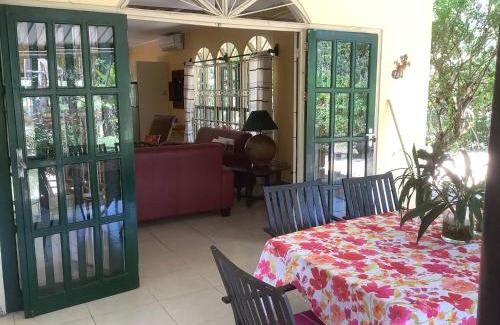 Clevia Casa | Akka