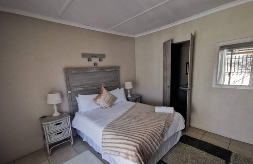 Calvinia Cama Y Desayuno | Akkerdam Bed and Breakfast