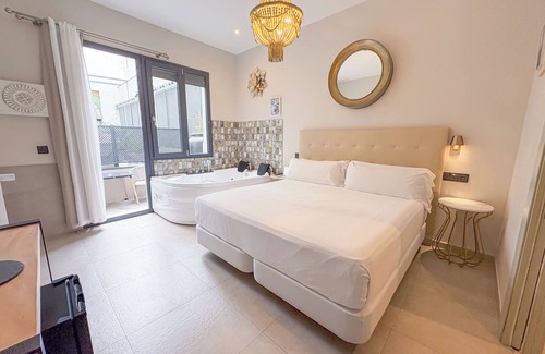 Centro histórico de Badajoz Hotel | Akla Hotel Badajoz