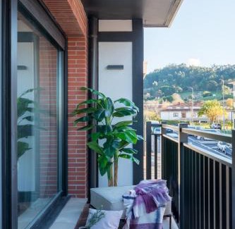 Urduliz Apartamento | AkomodaT en luminoso y acogedor cercano a la playa y Bilbao