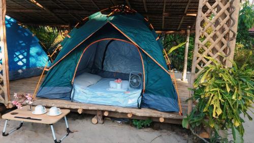 El Nido Otro | AKOYA Beachfront Tent house