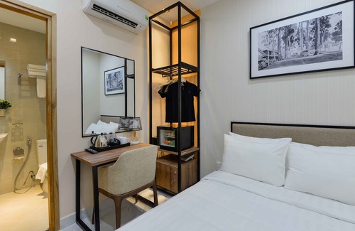 Downtown Ho Chi Minh City Hotel | Akoya Saigon Central Hotel
