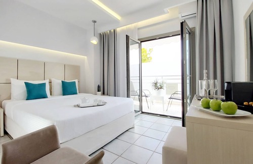 Polichrono Hotel | Akrogiali Exclusive Hotel - Adults Only