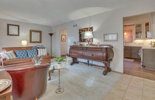 Highland Square Casa | Akron Home with Deck Walk to Towpath Trail!