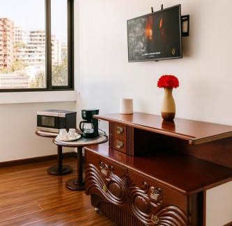 Distrito Financiero Casa | Akros Suites Quito, Habitaciones Privadas con Baño