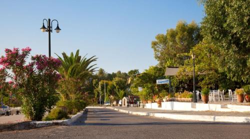 Agios Andreas Apartamento | Akroyali Hotel & Villas