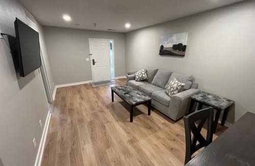 South Central Omaha Apartamento | Aksarben Apt-Cozy One Bedroom