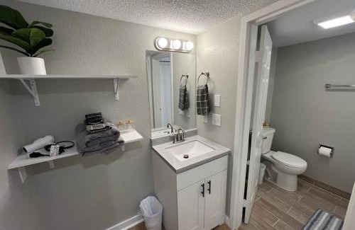 South Central Omaha Apartamento | Aksarben Apt-Cozy One Bedroom