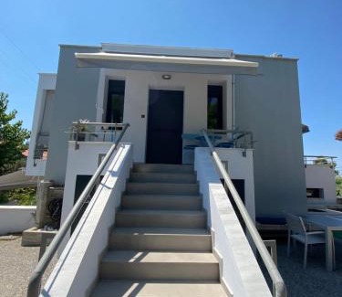 Elia Apartamento | Akti elia apartment