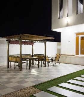 Al Ashkharah Chalet De Esquí | Al Ashkharah Nights Chalate