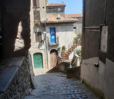 San Vito Romano Apartamento | Al Campanile a stylish new apartment San Vito Romano Rome