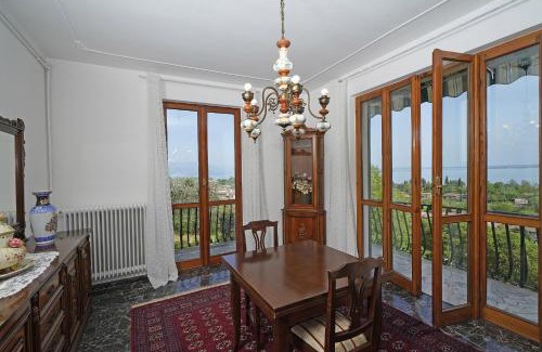Padenghe sul Garda Apartamento | Al Castello by Wonderful Italy