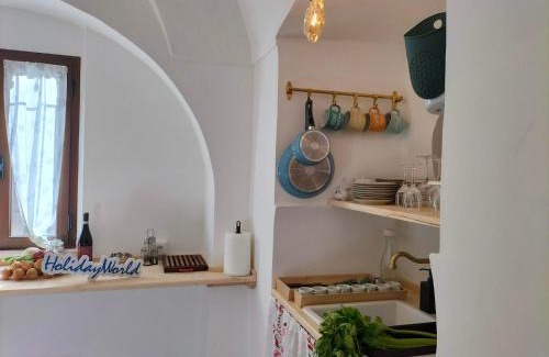Miglianico Apartamento | Al Castello House by Holiday World