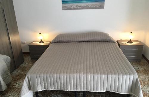 Trappitello Cama Y Desayuno | Al Chiaro Di Luna