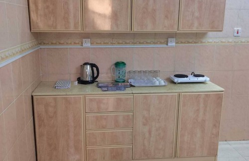 Al Harra Al-Sharqiah Apartamento | Al Eairy Furnished Apt Al Madinah 3