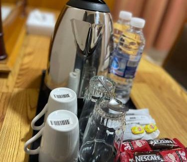 Al Sharq Apartamento | Al Ghadeer Hotel Apartment